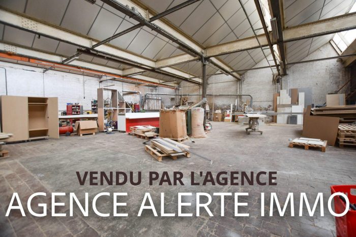 Entrepôt à vendre, 700 m² - Roubaix 59100