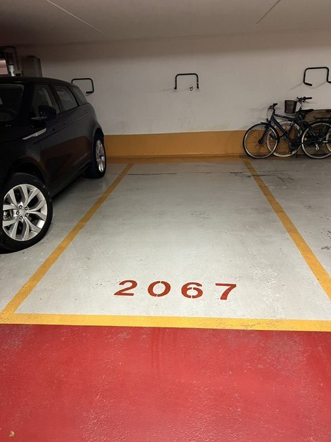 Vente Garage/Parking SURESNES 92150 Hauts de Seine FRANCE