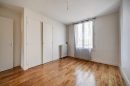  Appartement 82 m² Saint-Maur-des-Fossés Place Kennedy-Adamville 3 pièces