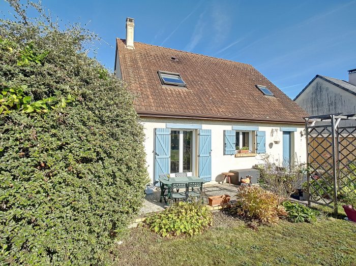 Maison individuelle à vendre, 5 pièces - Pont-de-l'Arche 27340