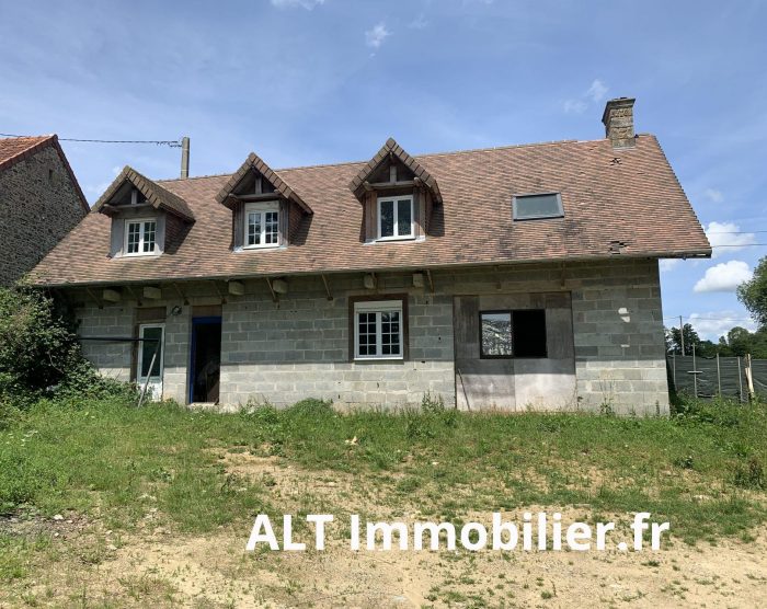 Photo Normandie, 15 min Falaise Sud (61), Maison 127 m² à finir de rénover - toit, charpente, fosse neuf - terrain 2778 m² image 2/3