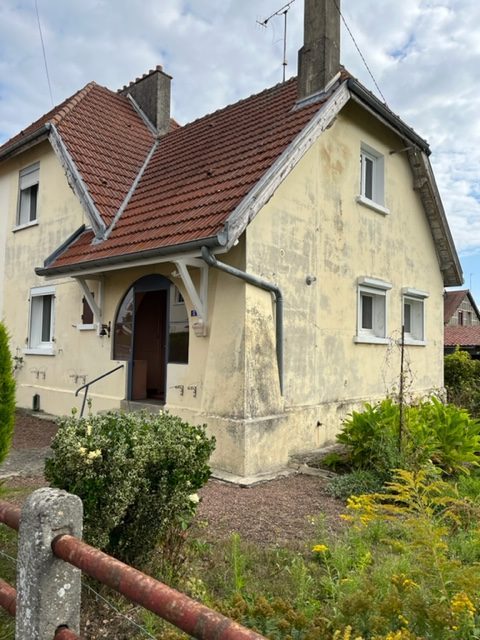 Maison mitoyenne 1 côté à vendre, 6 pièces - Moÿ-de-l'Aisne 02610