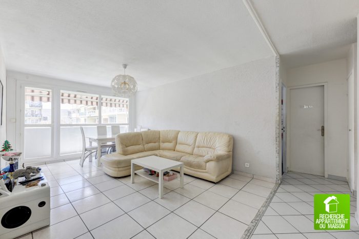 Appartement à vendre, 4 pièces - Saint-Symphorien-d'Ozon 69360
