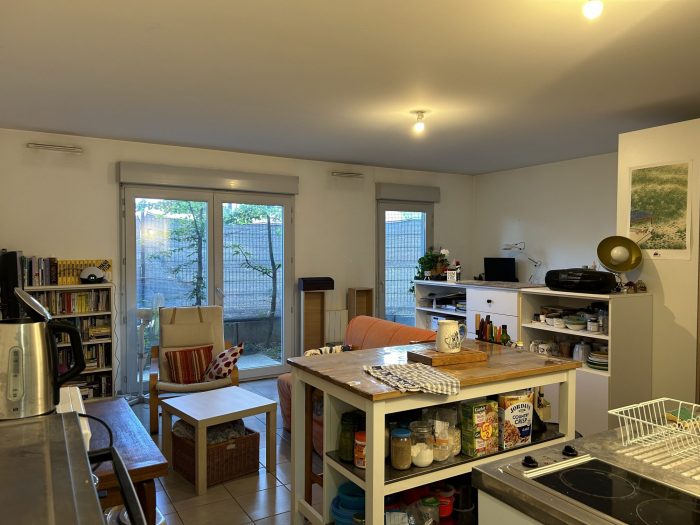 Studio à vendre, 1 pièce - Décines-Charpieu 69150