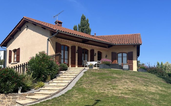 Maison individuelle à vendre, 4 pièces - Haute-Rivoire 69610