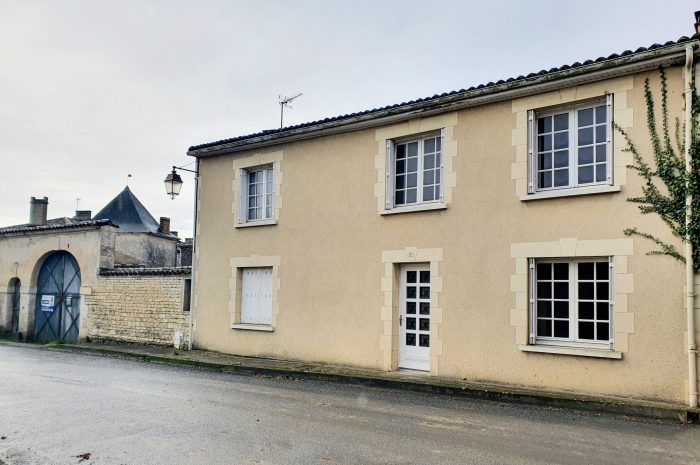 Vente Maison/Villa MARCILLAC-LANVILLE 16140 Charente FRANCE
