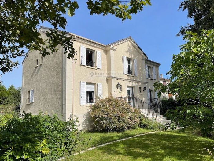 Vente Maison/Villa LE PLESSIS-TREVISE 94420 Val de Marne FRANCE