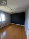 Maison   83 m² 4 pièces