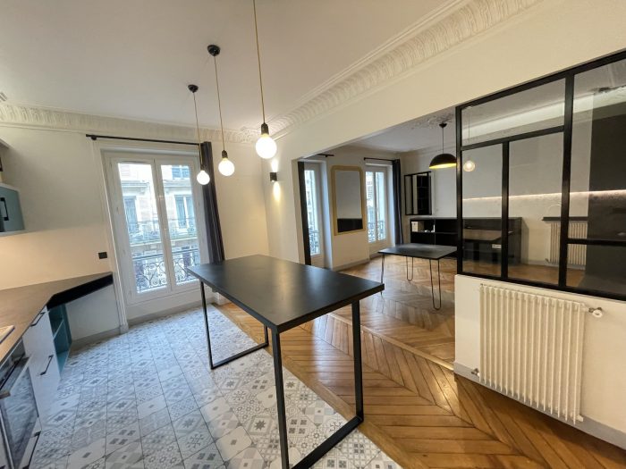 Appartement à vendre, 3 pièces - Paris 75009