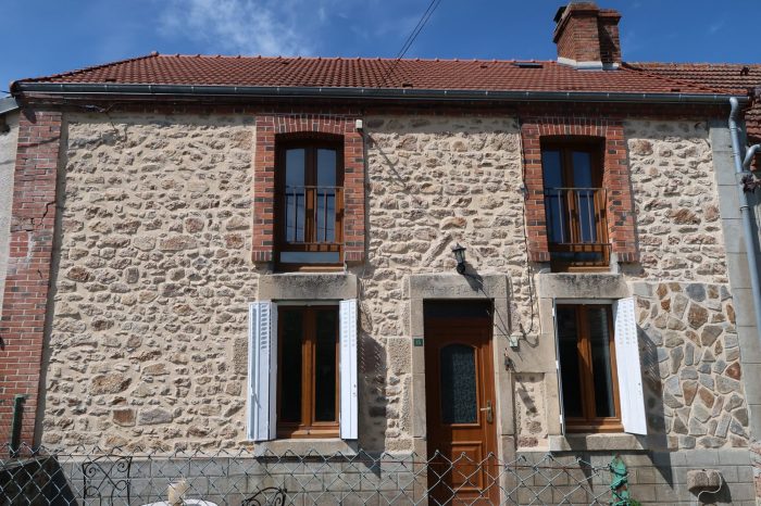 Country house for sale, 5 rooms - Le Bourg-d'Hem 23220
