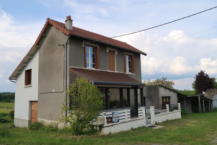 Detached house for sale, 5 rooms - Moutier-Malcard 23220