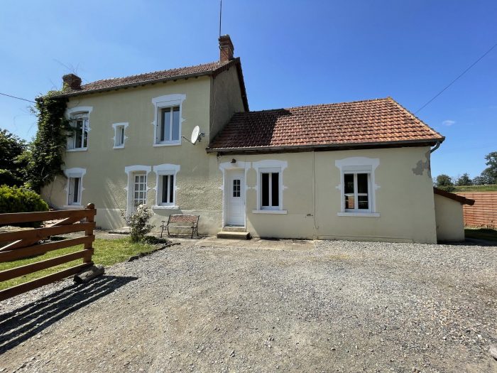 Old house for sale, 6 rooms - Saint-Plantaire 36190