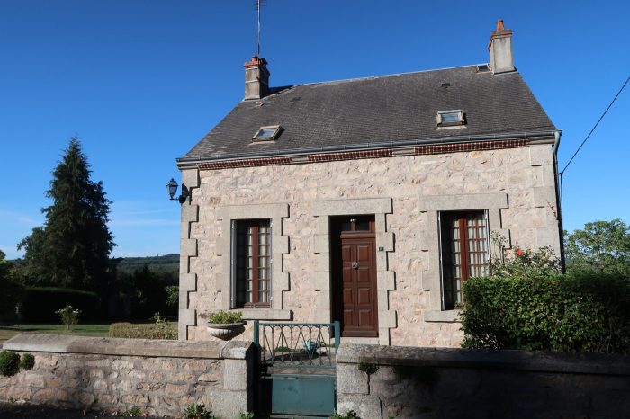 Detached house for sale, 5 rooms - Châtelus-Malvaleix 23270