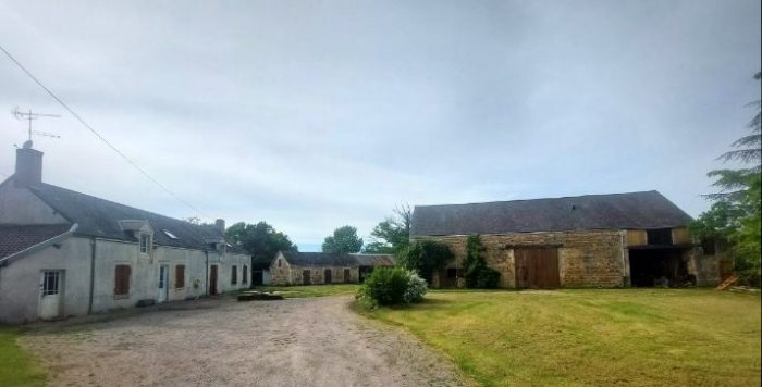 Ferme à vendre, 8 pièces - Saint-Août 36120