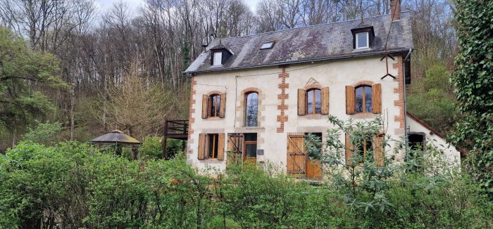 Old house for sale, 4 rooms - Pérassay 36160