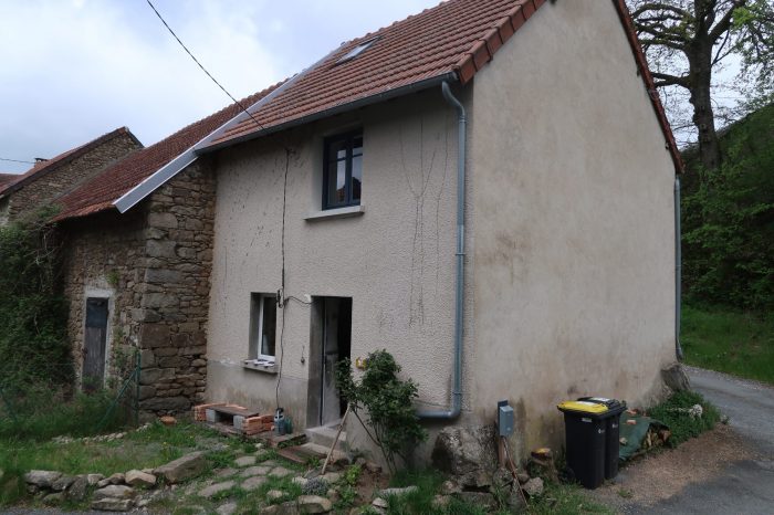 Semi-detached house 1 side for sale, 2 rooms - Le Grand-Bourg 23240