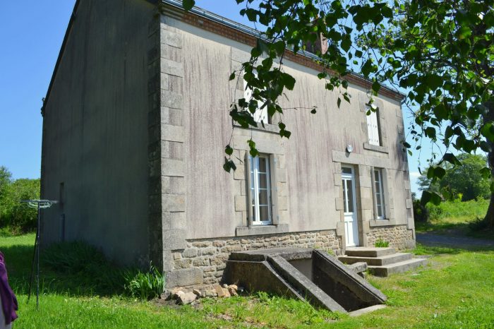 Detached house for sale, 4 rooms - La Forêt-du-Temple 23360
