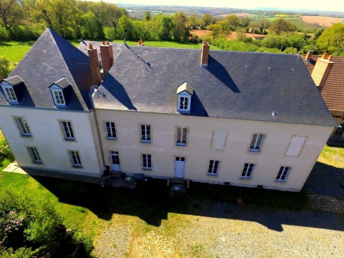 Château à vendre, 13 pièces - Guéret 23000