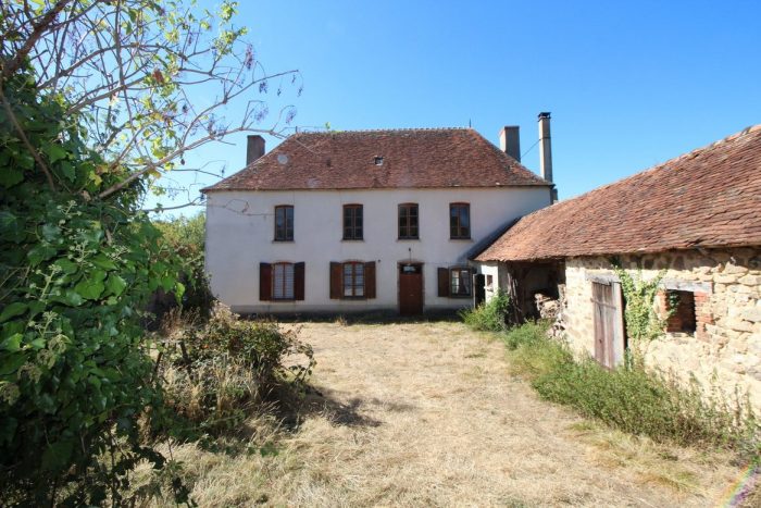 Maison ancienne à vendre, 8 pièces - Aigurande 36140