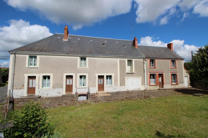 Maison ancienne à vendre, 7 pièces - Nouzerolles 23360