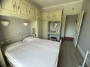 242 m² 6 rooms House  La Monnerie-le-Montel 