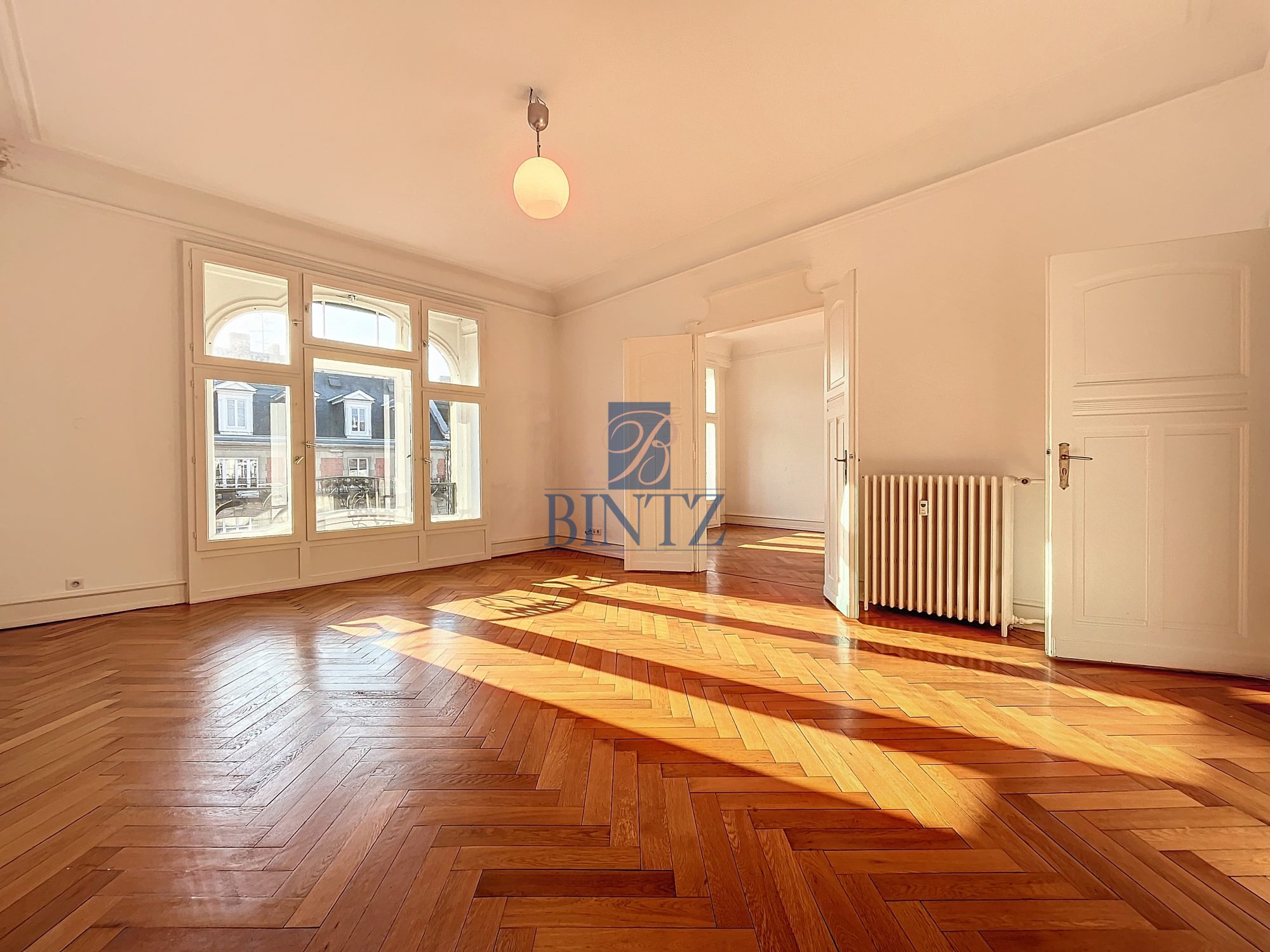 Exceptionnel 5 pièces avec balcon - location appartement Strasbourg - Bintz Immobilier - 1