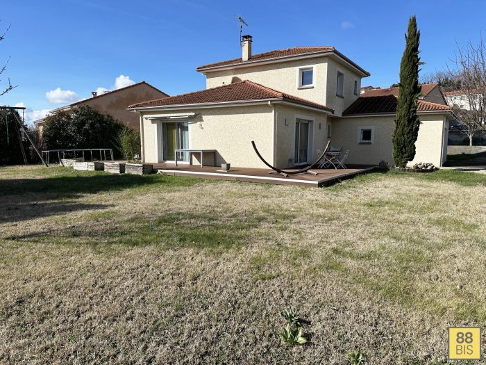 Vente Maison/Villa PERIGNAT-SUR-ALLIER 63800 Puy de Dme FRANCE