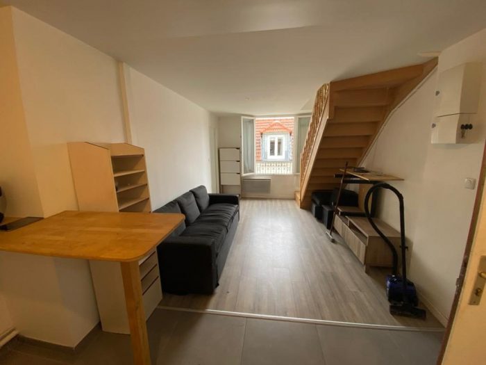 Appartement à louer, 4 pièces - Puteaux 92800