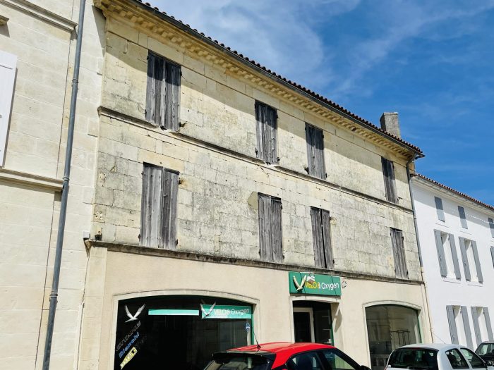 Vente Maison/Villa GEMOZAC 17260 Charente Maritime FRANCE