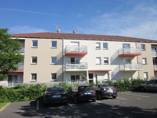 Appartement à louer, 2 pièces - RAISMES 59590