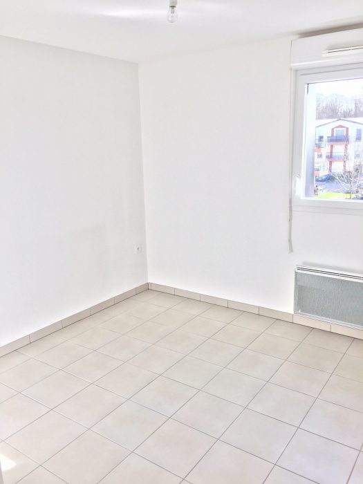 Appartement à louer, 2 pièces - Hénin-Beaumont 62110