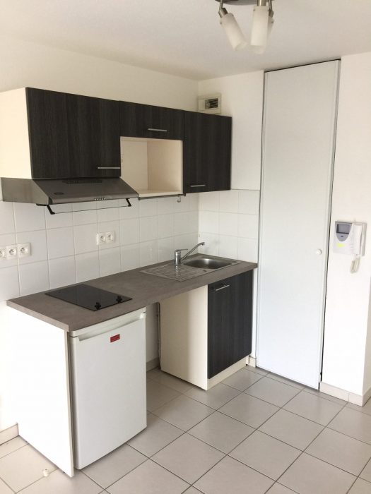 Appartement à louer, 2 pièces - Hénin-Beaumont 62110