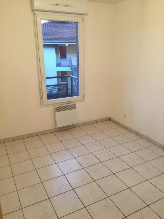 Appartement à louer, 2 pièces - LALLAING 59197