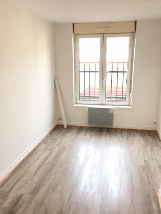 Appartement à louer, 3 pièces - Douai 59500