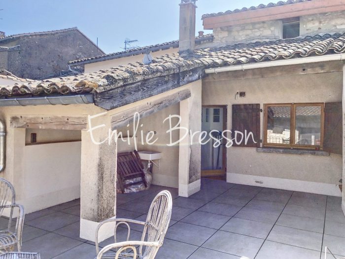 Photo Castelnau de Montmiral : Jolie maison de village de  90 m2, avec terrasse  et garage! image 3/20