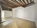 Superb Atypical duplex with beams, skylights, heights, quiet, 2 steps from Republique.