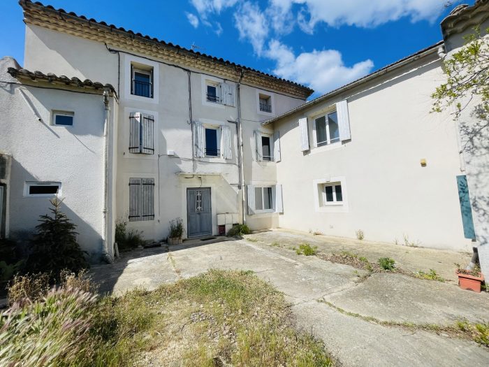 Immeuble à vendre, 327 m² - Saint-Geniès-de-Comolas 30150
