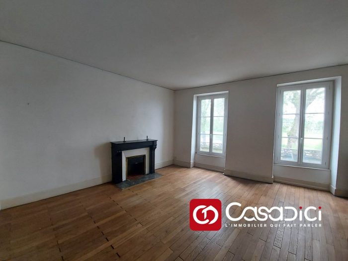 Immeuble à vendre, 176 m² - Decize 58300