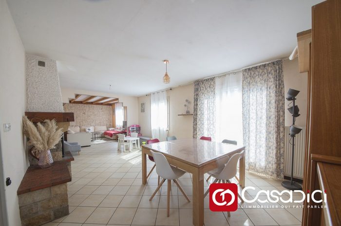 Maison traditionnelle à vendre, 4 pièces - Decize 58300