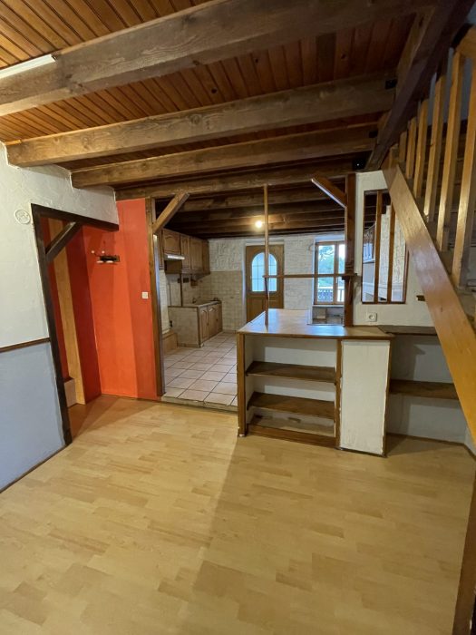 Maison mitoyenne 1 côté à vendre, 4 pièces - La Machine 58260