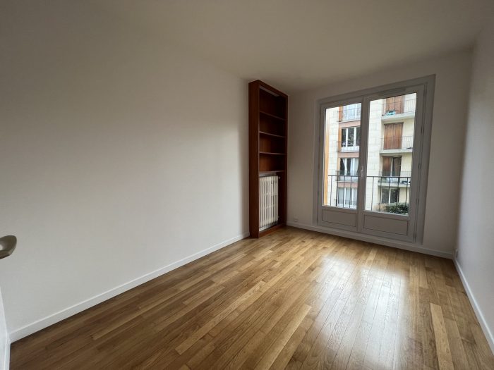 Appartement à louer, 3 pièces - Marly-le-Roi 78160