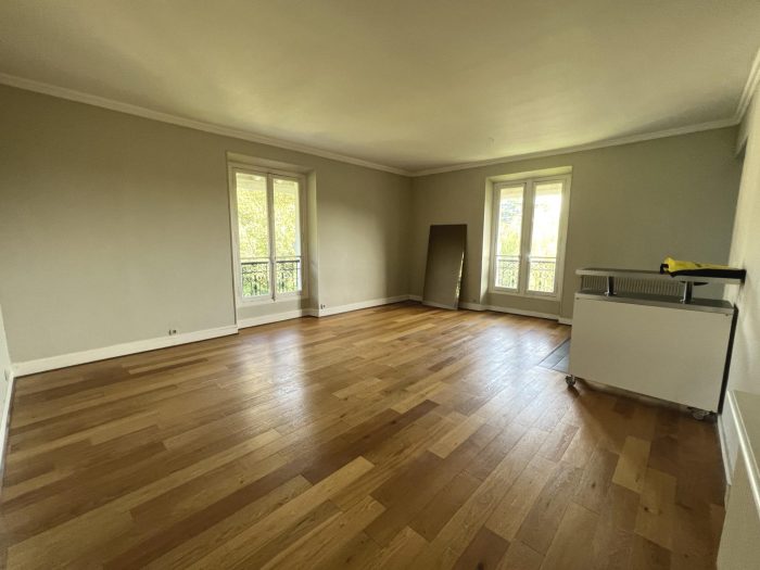 Appartement à vendre, 4 pièces - L'Étang-la-Ville 78620
