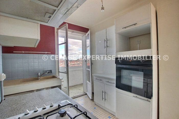 Appartement à vendre, 3 pièces - Perpignan 66000