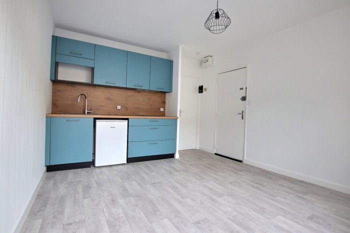 Location annuelle Appartement CHAMALIERES 63400 Puy de Dme FRANCE