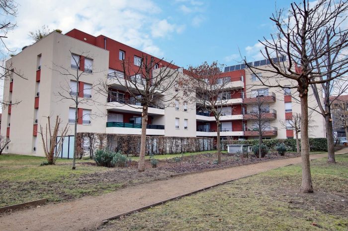 Location annuelle Appartement CLERMONT-FERRAND 63000 Puy de Dme FRANCE