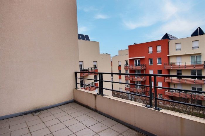 Appartement à louer, 3 pièces - Clermont-Ferrand 63000