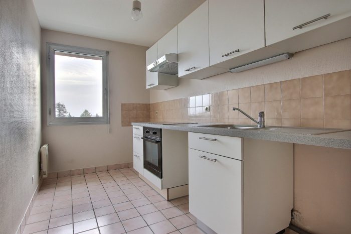 Appartement à louer, 3 pièces - Chamalières 63400