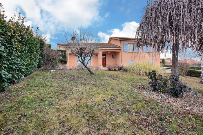 Villa à vendre, 4 pièces - Tallende 63450