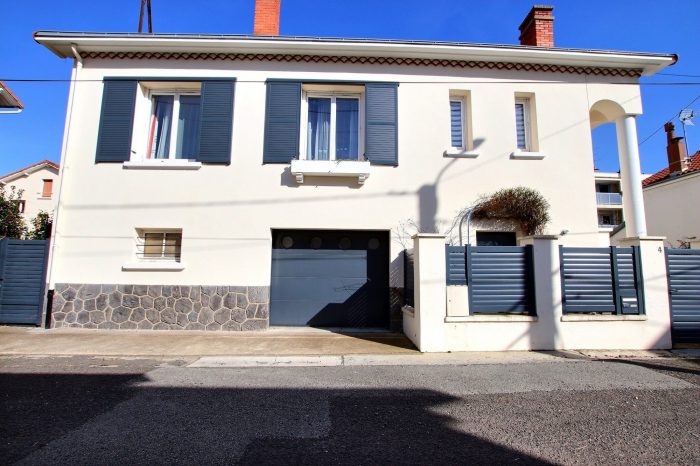 Maison à vendre, 6 pièces - Clermont-Ferrand 63100