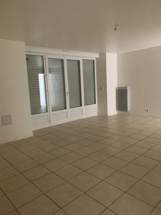 Location annuelle Appartement BOISSY-L AILLERIE 95650 Val d'Oise FRANCE